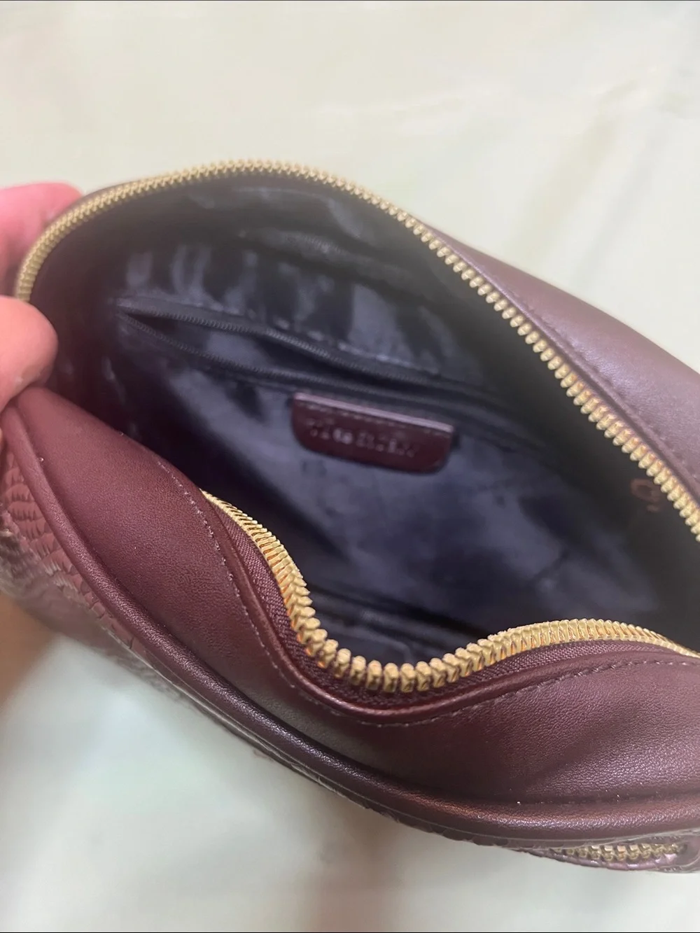 Tote& carry men’s essential toiletry Bag in chocolate.